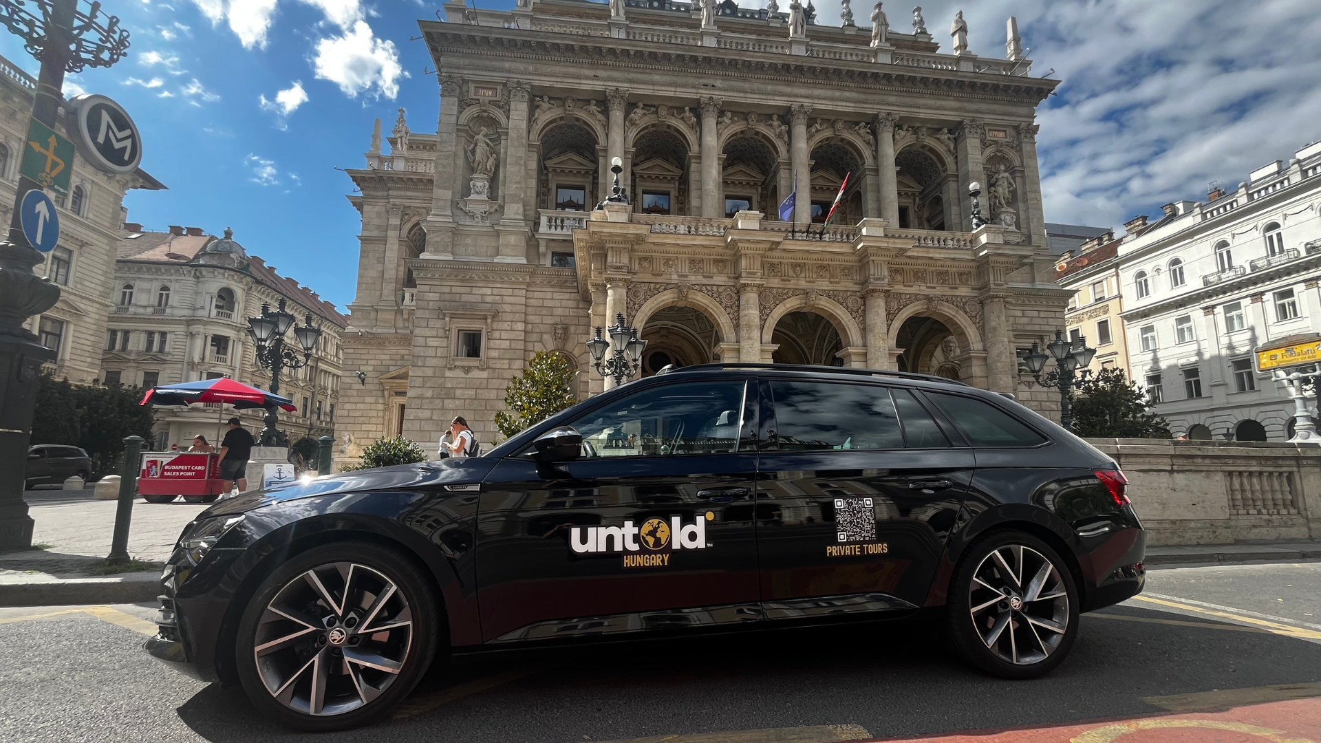 Untold Hungary private tour car in Budapest